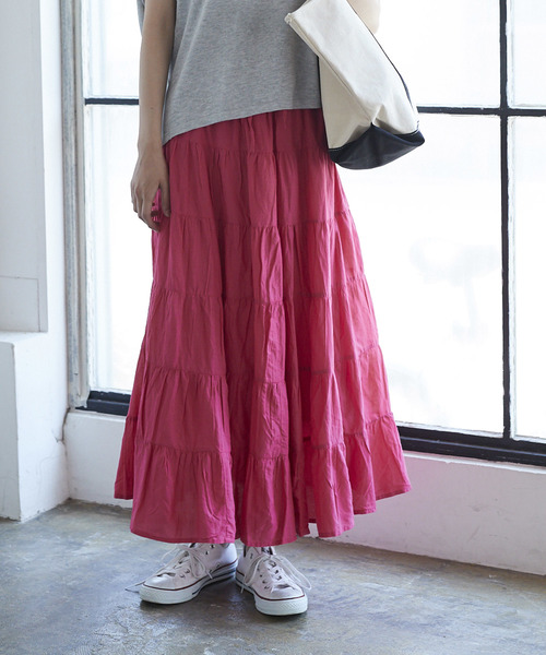 AMERICAN HOLIC(アメリカンホリック)の「・ティアードマキシスカート(スカート・レディース・ベージュ系その他/カーキ/ターコイズブルー/ドット/ブラック/イエロー/モカ/ネイビー/ピンク・FREE)」の8枚目の写真