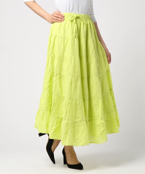 AMERICAN HOLIC(アメリカンホリック)の「・ティアードマキシスカート(スカート・レディース・ベージュ系その他/カーキ/ターコイズブルー/ドット/ブラック/イエロー/モカ/ネイビー/ピンク・FREE)」の1枚目の写真