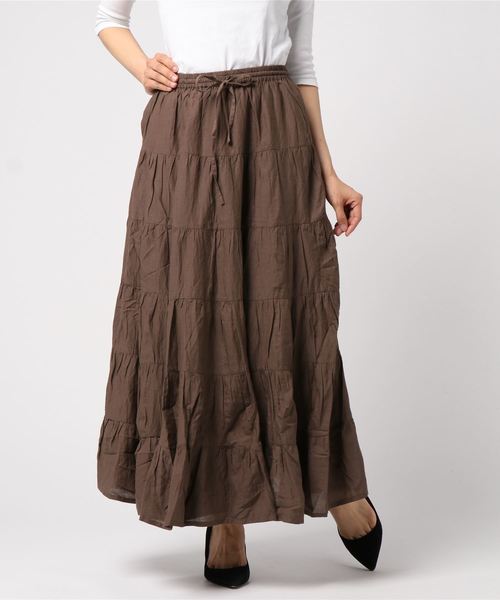 AMERICAN HOLIC(アメリカンホリック)の「・ティアードマキシスカート(スカート・レディース・ベージュ系その他/カーキ/ターコイズブルー/ドット/ブラック/イエロー/モカ/ネイビー/ピンク・FREE)」の3枚目の写真