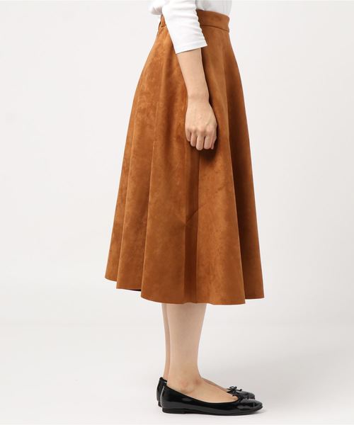 INTERPLANET（インタープラネット）の「スエードポンチフレアスカート（スカート・レディース・パープル/ブラウン/カーキ・FREE）」の5枚目の写真