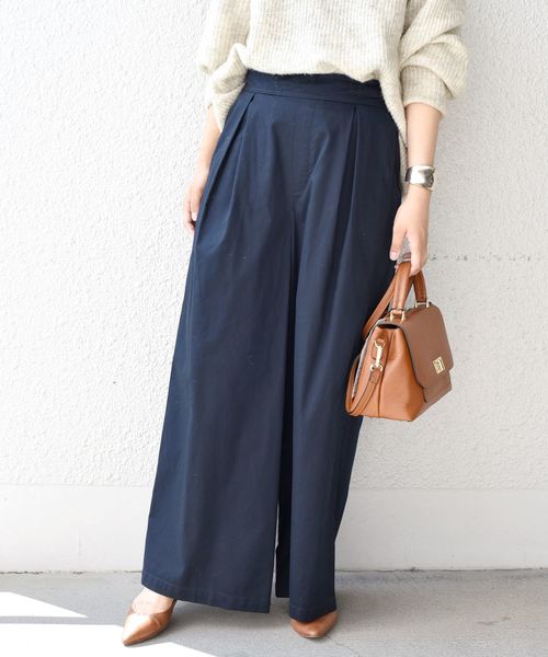 liflattie ships(リフラティ シップス)の「liflattie ships:ツイルコットンタックワイドパンツ◇(その他パンツ・レディース・ベージュ/ネイビー・SMALL/MEDIUM)」の5枚目の写真