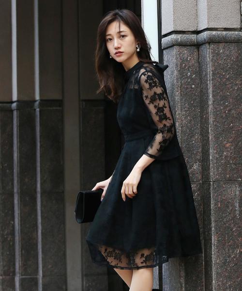 Doula Doula(ドゥーラドゥーラ)の「オーガンジーフレアスリーブAラインワンピース(ドレス・レディース・ブラック/ベージュ/ネイビー/グレー・M/L)」の11枚目の写真