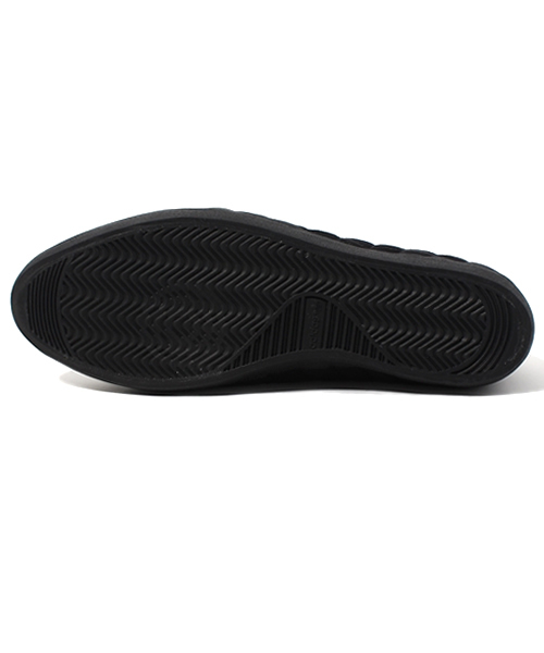 adidas Originals（アディダスオリジナルス）の「アディダス オリジナルス リレース ロー キルティング ブラック＆ゴールド adidas Originals RELACE LOW QLT（スニーカー・レディース・ブラック・23cm/23.5cm/24cm/24.5cm/25cm）」の3枚目の写真