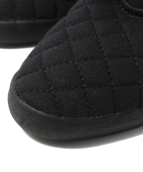 adidas Originals（アディダスオリジナルス）の「アディダス オリジナルス リレース ロー キルティング ブラック＆ゴールド adidas Originals RELACE LOW QLT（スニーカー・レディース・ブラック・23cm/23.5cm/24cm/24.5cm/25cm）」の6枚目の写真