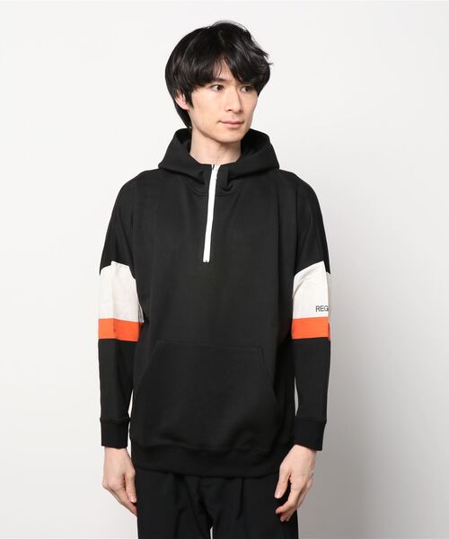 REGIEVO(レジエボ)の「【REGIEVO】スポーティーなビッグパーカー プルオーバー(パーカー・メンズ・ブラック/グレー/オフホワイト/ホワイト/オレンジ・MEDIUM/LARGE/X-LARGE/SMALL)」の5枚目の写真