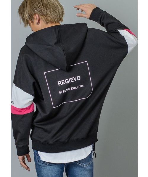 REGIEVO(レジエボ)の「【REGIEVO】スポーティーなビッグパーカー プルオーバー(パーカー・メンズ・ブラック/グレー/オフホワイト/ホワイト/オレンジ・MEDIUM/LARGE/X-LARGE/SMALL)」の3枚目の写真