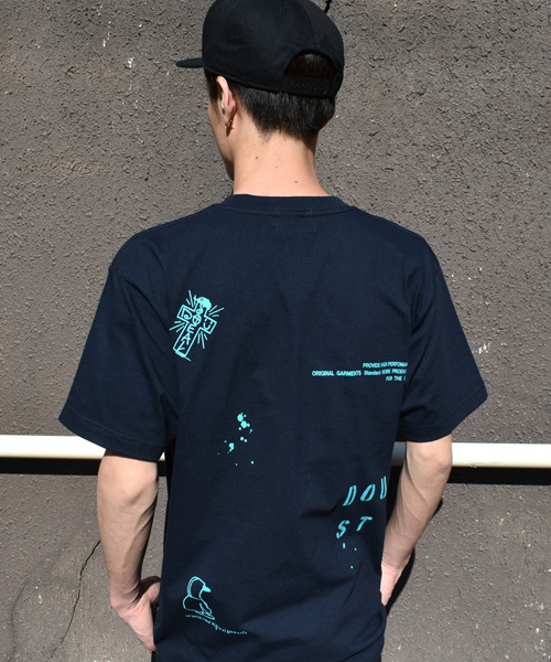 DOUBLE STEAL(ダブルスティール)の「Big PRINT Tee(Tシャツ/カットソー・メンズ・ホワイト×ブラック/ネイビー/ベージュ×ブラック/ブラック×ホワイト/ホワイト×グレー・L/M/XXL/XL)」の16枚目の写真