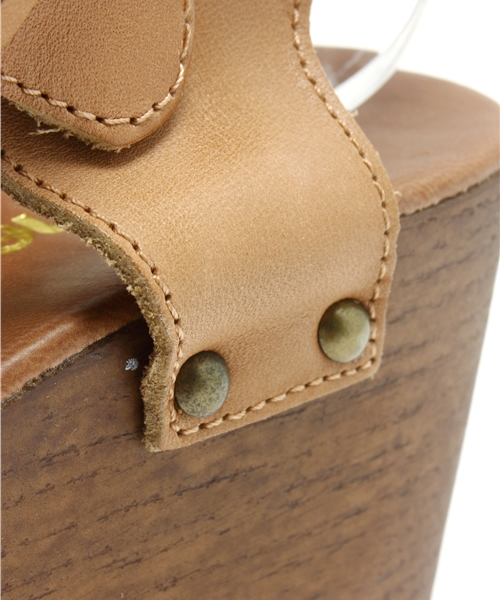Kastane（カスタネ）の「【Kastane】SANDYSHOES（サンダル・レディース・ライトベージュ/キャメル/レッド・36/38/37）」の10枚目の写真