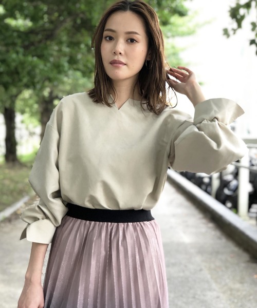 PICCIN(ピッチン)の「ピーチスキン2wayスリーブブラウス(Tシャツ/カットソー・レディース・グリーン/アイボリー/ラベンダー・MEDIUM)」の4枚目の写真