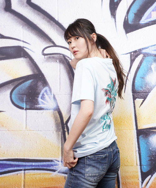 おしゃれスタ(オシャレスタ)の「パームツリー刺繍クルーネックTシャツ(KU)(Tシャツ/カットソー・メンズ・ホワイト/ブラック/サックスブルー/ピンク・LL/M/L)」の3枚目の写真
