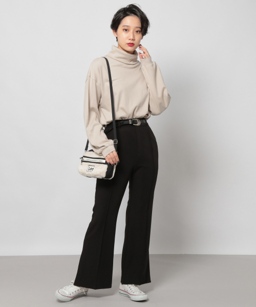 PAGEBOY(ページボーイ)の「スムースタートルプルオーバー(Tシャツ/カットソー・レディース・ブラック/モカ/ライトベージュ・FREE)」の19枚目の写真