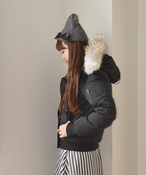 Khaju（カージュ）の「CANADA GOOSE:LABRADOR □（ダウンジャケット/コート・レディース・ブラック/ベージュ/ブルー系その他・MEDIUM/SMALL）」の13枚目の写真