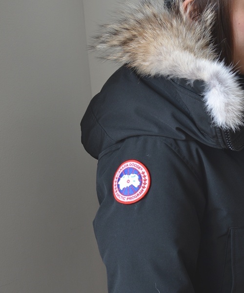 Khaju（カージュ）の「CANADA GOOSE:LABRADOR □（ダウンジャケット/コート・レディース・ブラック/ベージュ/ブルー系その他・MEDIUM/SMALL）」の11枚目の写真
