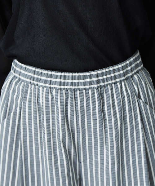 qualite（カリテ）の「千鳥ストライプワイドパンツ（その他パンツ・レディース・ブラック・36/38）」の5枚目の写真