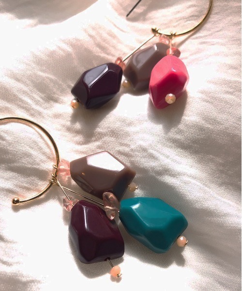 StyleSea(スタイルシー)の「ミックスストーンデザインフープピアス(ピアス(両耳用))」|ピンク