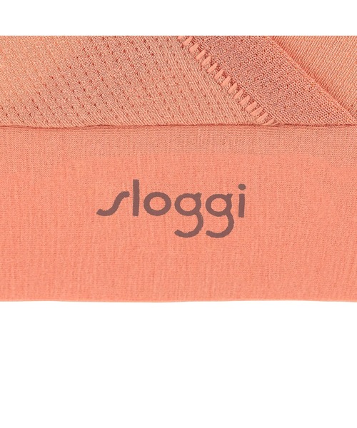 Sloggi(スロギー)の「【ワンサイズでS~Lに対応する究極の伸縮性】スロギー ゴー オールラウンド ブラレットsloggi GO Allround Bralette JX(ブラジャー・レディース・ブラック/ベージュ/オレンジ/ブルー/ネイビー/ナチュラル/ライトパープル・SL)」の17枚目の写真