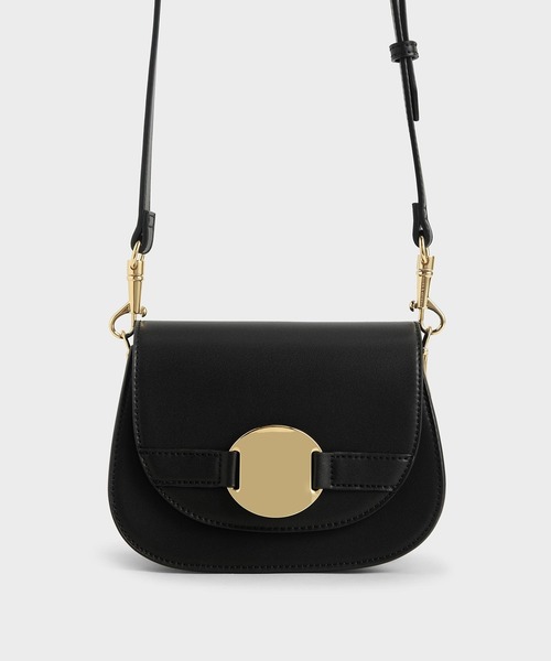 CHARLES & KEITH(チャールズ & キース)の「メタルアクセント ショルダーバッグ / Metal Accent Shoulder Bag(ショルダーバッグ・レディース・ブラック/ダークブラウン/オフホワイト・S)」の2枚目の写真