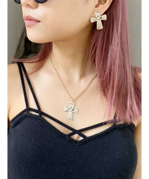 GYDA（ジェイダ）の「JEYSUS deformation cross ネックレス（ネックレス・レディース・シルバー/ゴールド・FREE）」の2枚目の写真