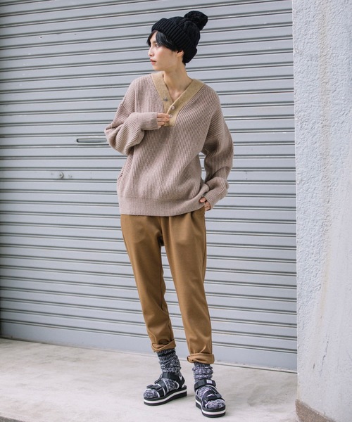 Munich（ミューニック）の「ダブルクロス　テーパードイージーパンツ（その他パンツ・レディース・ブラウン/ネイビー/ブラック・S/M）」の4枚目の写真