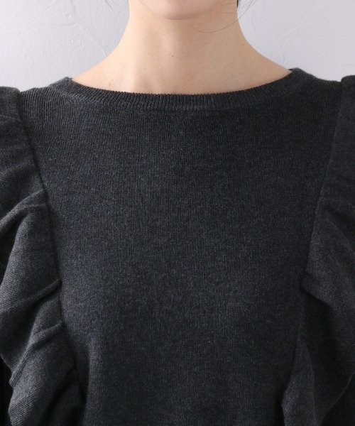 LOWRYS FARM（ローリーズファーム）の「フリルニットプルオーバーＬＳ　894813（ニット/セーター・レディース・チャコールグレー/ブラウン/アイボリー/パープル・FREE）」の8枚目の写真