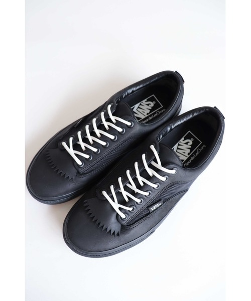 や*た様 アレキサンダーリーチャン　Vans 27cm VANS×アレキサンダー リー チャン新スニーカー“磁力バックル”搭載の