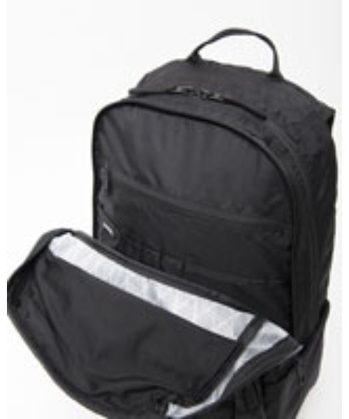 DAKINE（ダカイン）の「DAKINE　CAMPUS M 25L　ﾊﾞｯｸﾞ/ダカイン バックパック リュックサック ユニセックス（バックパック/リュック・メンズ・ブラック×ホワイト・FREE）」の3枚目の写真