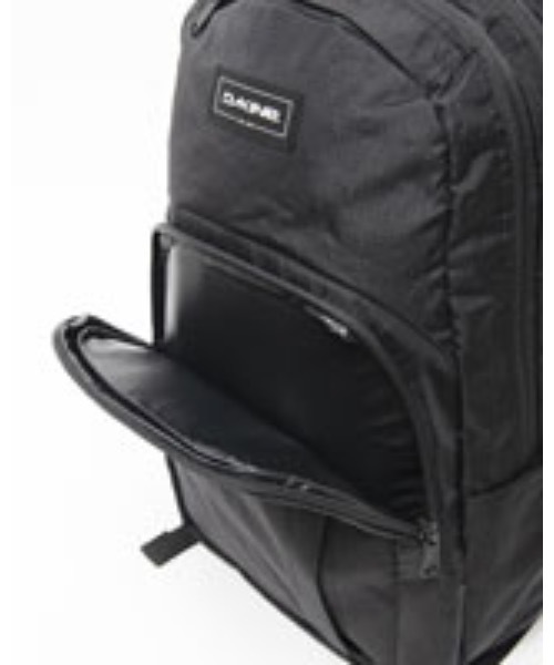 DAKINE（ダカイン）の「DAKINE　CAMPUS M 25L　ﾊﾞｯｸﾞ/ダカイン バックパック リュックサック ユニセックス（バックパック/リュック・メンズ・ブラック×ホワイト・FREE）」の4枚目の写真
