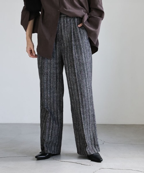 select MOCA(セレクトモカ)の「ストライプストレートパンツ(スラックス・レディース・ライトグレー/ブラック/ブラウン・SMALL/MEDIUM)」の7枚目の写真