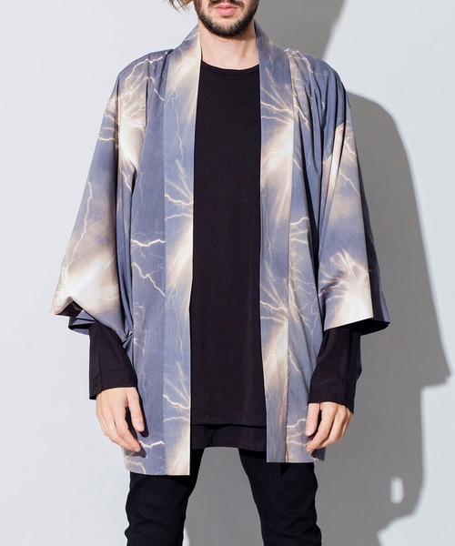 NO ID.(ノーアイディ)の「ワイドスリーブガウン(カーディガン/ボレロ・メンズ・パープル/イエロー/ブルー・ONE SIZE)」の4枚目の写真