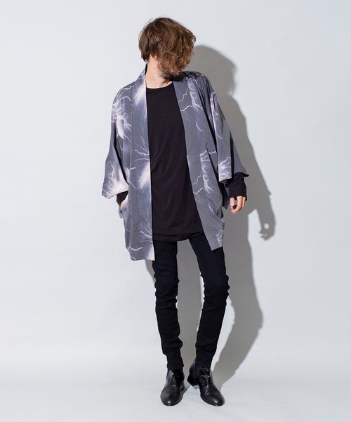 NO ID.(ノーアイディ)の「ワイドスリーブガウン(カーディガン/ボレロ・メンズ・パープル/イエロー/ブルー・ONE SIZE)」の12枚目の写真