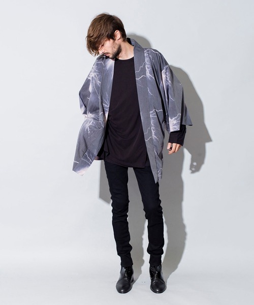 NO ID.(ノーアイディ)の「ワイドスリーブガウン(カーディガン/ボレロ・メンズ・パープル/イエロー/ブルー・ONE SIZE)」の15枚目の写真