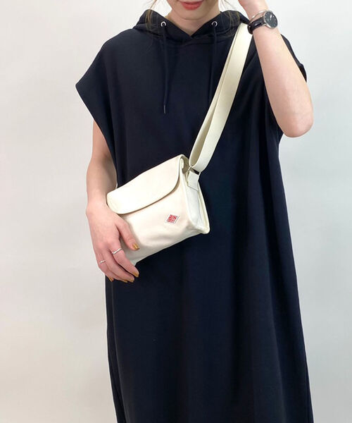 DANTON(ダントン)の「【DANTON/ダントン】 COTTON CANVAS フラップショルダー #JD-7297(ショルダーバッグ・メンズ・ブラック/ベージュ/ネイビー/ボルドー/キナリ・FREE)」の19枚目の写真