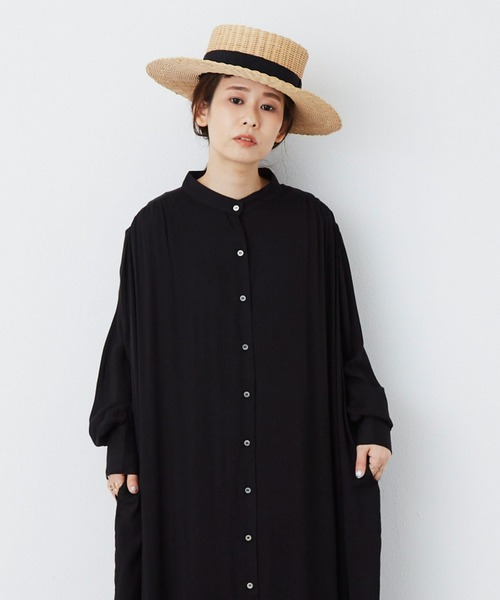 Libra Cue(リブラ キュー)の「バンドカラーエアリーティアードワンピース(ワンピース・レディース・ブラック/ベージュ/グリーン・FREE)」の7枚目の写真