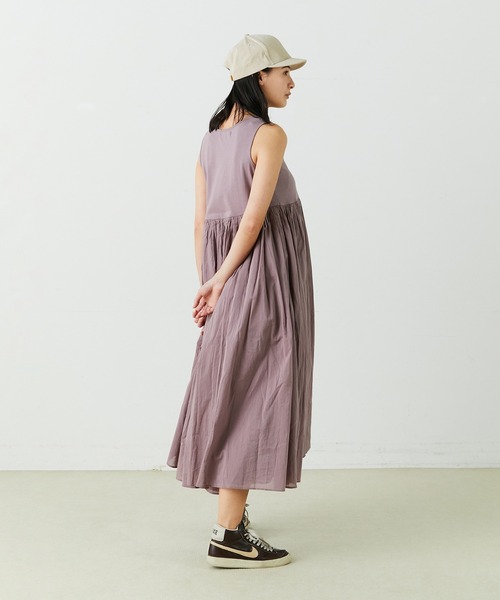 conges payes ADIEU TRISTESSE（コンジェ ペイエ アデュートリステス）の「2重布帛ノースリーブワンピース（ワンピース・レディース・ブラック/ダークラベンダー/グレイッシュブルー/キナリ・FREE）」の7枚目の写真