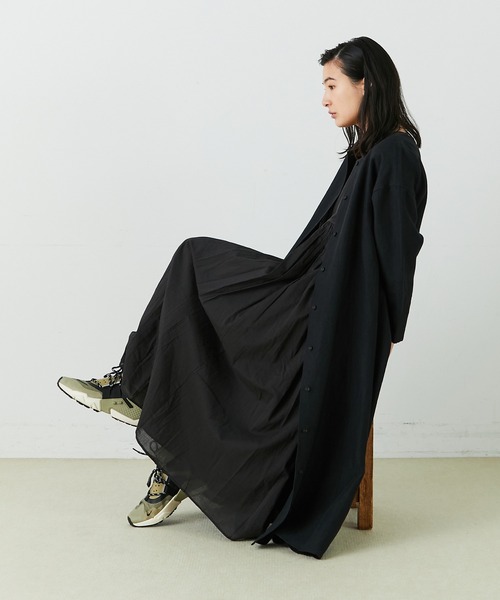 conges payes ADIEU TRISTESSE（コンジェ ペイエ アデュートリステス）の「2重布帛ノースリーブワンピース（ワンピース・レディース・ブラック/ダークラベンダー/グレイッシュブルー/キナリ・FREE）」の12枚目の写真