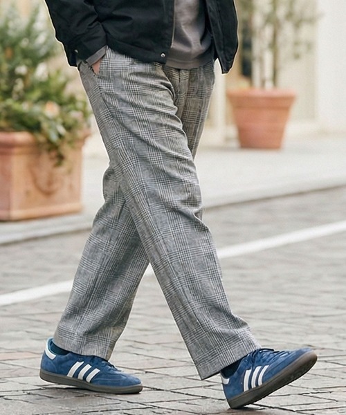 SITRY（シトリー）の「One tuck Twill chef pants/別注 ワンタック ワイドテーパードパンツ/イージーパンツ/シェフパンツ/カラーパンツ/スケーターパンツ（チノパンツ・メンズ・ホワイト/ブラック/ベージュ/ブラウン/インディゴブルー/ブルー/アイボリー/ワンウォッシュ/ネイビー/ウッドランド/レオパード/カーキ/デザートカモ/グレー系その他/ブラック系その他/ブラウン系その他/レッド/パープル/グリーン/マスタード/ケミカルウォッシュ/ブラック系その他2/チャコール・S/M/L/XL）」の6枚目の写真