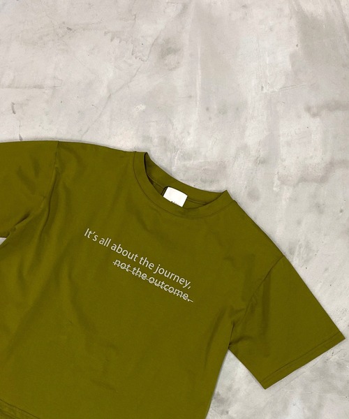 &g'aime（アンジェム）の「【&g'aime】ロゴ×刺繍プリントTシャツ（Tシャツ/カットソー・レディース・ホワイト/ブラック/ベージュ/グリーン・FREE）」の4枚目の写真