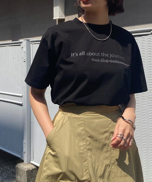 &g'aime（アンジェム）の「【&g'aime】ロゴ×刺繍プリントTシャツ（Tシャツ/カットソー・レディース・ホワイト/ブラック/ベージュ/グリーン・FREE）」の8枚目の写真