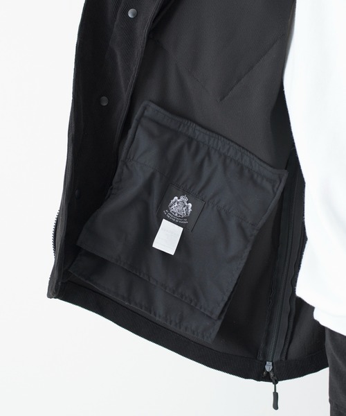 And A（アンドエー）の「Abu Garcia アブガルシア / × is-ness ABU-M303 CORDUROY JACKET イズネスコラボ コーデュロイファティーグジャケット / 21AAB-0003（ミリタリージャケット・メンズ・ブラック・MEDIUM/X-LARGE/LARGE）」の18枚目の写真