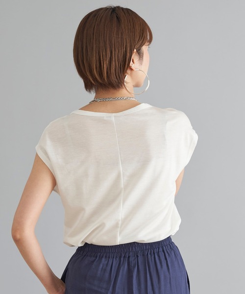 DouDou（ドゥドゥ）の「フレンチT（Tシャツ/カットソー・レディース・ピンク/グレイッシュベージュ/オフホワイト/カーキ/ライトベージュ/ブラック/レッド・MEDIUM/SMALL）」の22枚目の写真