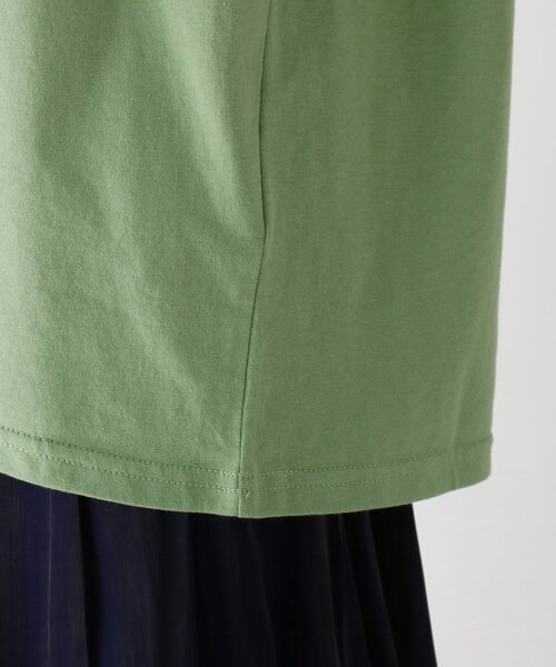 Cutie Blonde（キューティーブロンド）の「◆【S-L】カレッジプリントTシャツ（Tシャツ/カットソー・レディース・ブラック/オフホワイト/ライトグリーン・01/02/03）」の7枚目の写真