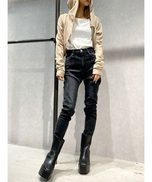 GYDA（ジェイダ）の「BASICショートパーカー（パーカー・レディース・ブラック/グレー/オフホワイト/ベージュ・FREE）」の10枚目の写真