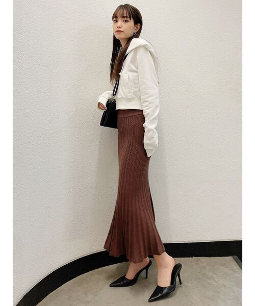 GYDA（ジェイダ）の「BASICショートパーカー（パーカー・レディース・ブラック/グレー/オフホワイト/ベージュ・FREE）」の20枚目の写真