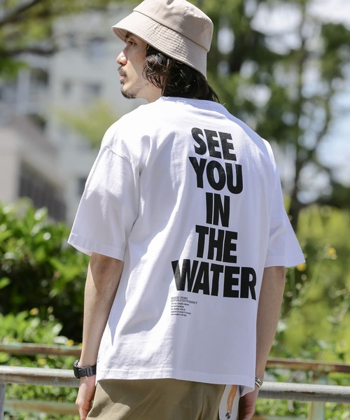 MAGIC NUMBER(マジック ナンバー)の「MAGIC NUMBER SEE YOU IN THE WATER T-SHIRTS(Tシャツ/カットソー・メンズ・ブラック系その他/グリーン系その他/ブルー系その他・MEDIUM/LARGE)」の2枚目の写真