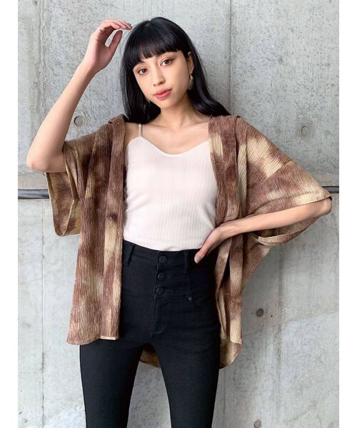 EMODA(エモダ)の「ミニマルフィットキャミ(キャミソール・レディース・アイボリー/ブラック/グリーン・FREE)」の7枚目の写真