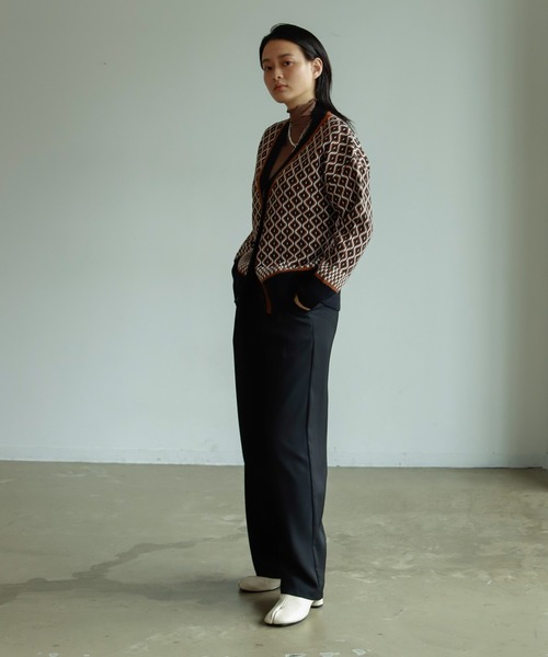 Birthday room（バースデイルーム）の「シンプルストレートカラータックパンツ（スラックス・レディース・レッド/ピンク/オレンジ/グリーン/ライトグリーン/ブラック/ブラウン/ブルーグリーン・S/M/L）」の18枚目の写真