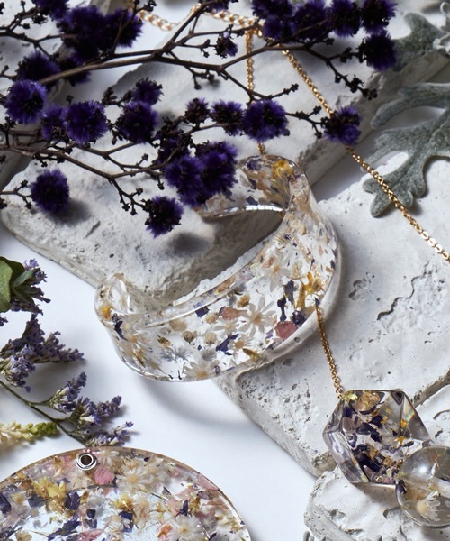 ANEVER(アンエバー)の「C DOME バングル(バングル/リストバンド・レディース・ホワイト系/アイボリー・F)」の2枚目の写真