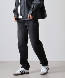 ワイドシルエット　ストレッチデニムパンツ