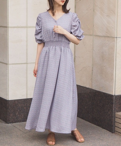tiptop(ティップトップ)の「パワーショルダーVネックワンピース(ワンピース・レディース・ブラック/オフホワイト/ブルー・FREE)」の9枚目の写真