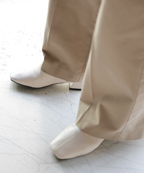 SESTO（セスト）の「生活防水。レイン仕様スクエアトゥローヒールショートレインブーツ（レインシューズ・レディース・ブラック/アイボリー/グレイッシュベージュ・LL/3L/S/M/L）」の12枚目の写真